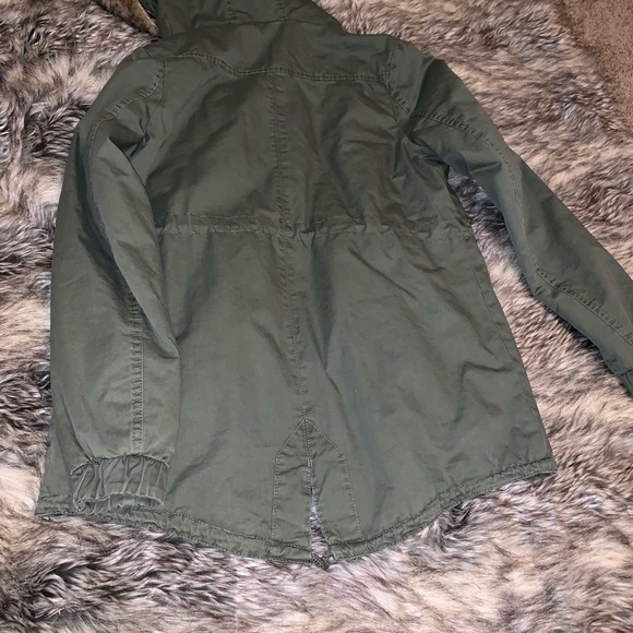 Jacket! - Picture 3 of 4